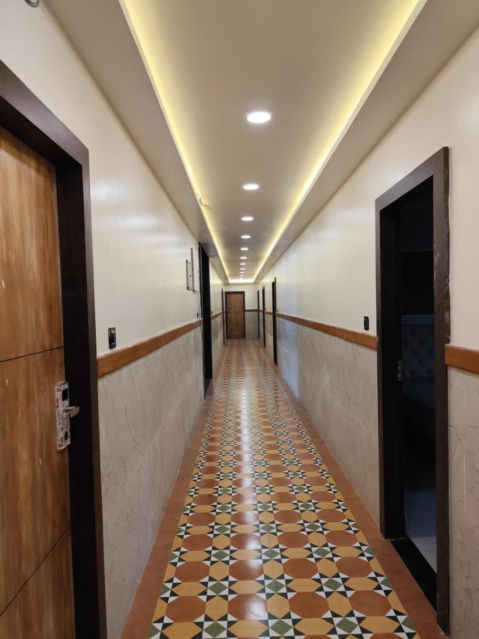 Sree Mahalakshmi Residency By K Hotels Virudunagar 外观 照片